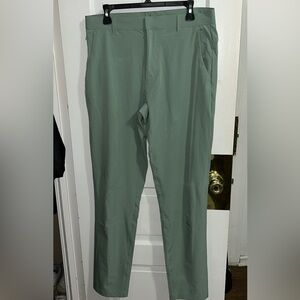 Fabletics Lounge/golf pants.